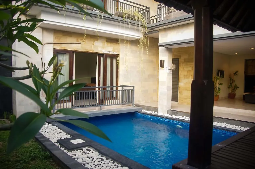Legong Kirana Villas Legian
