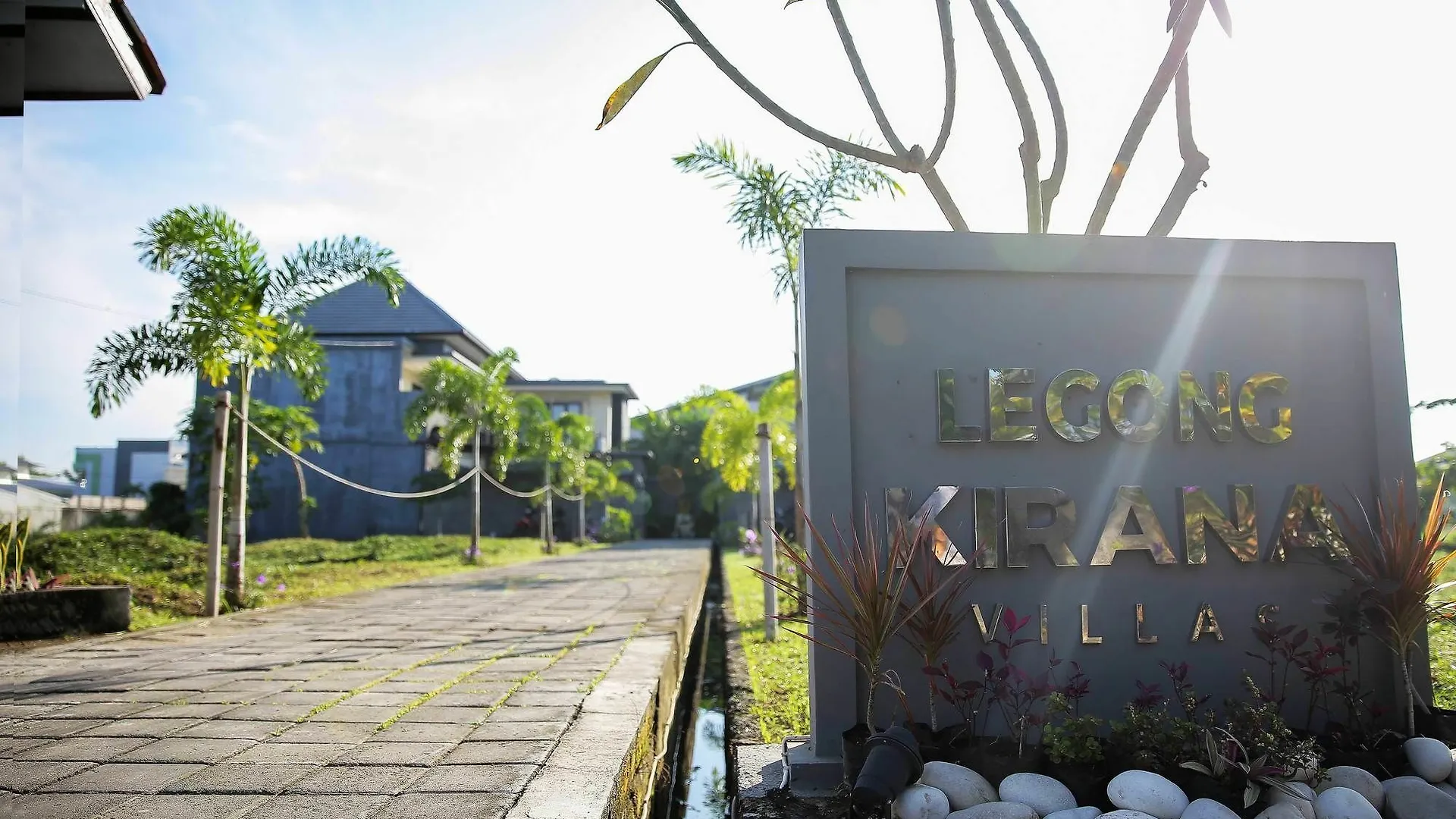 Legong Kirana Villas Legian
