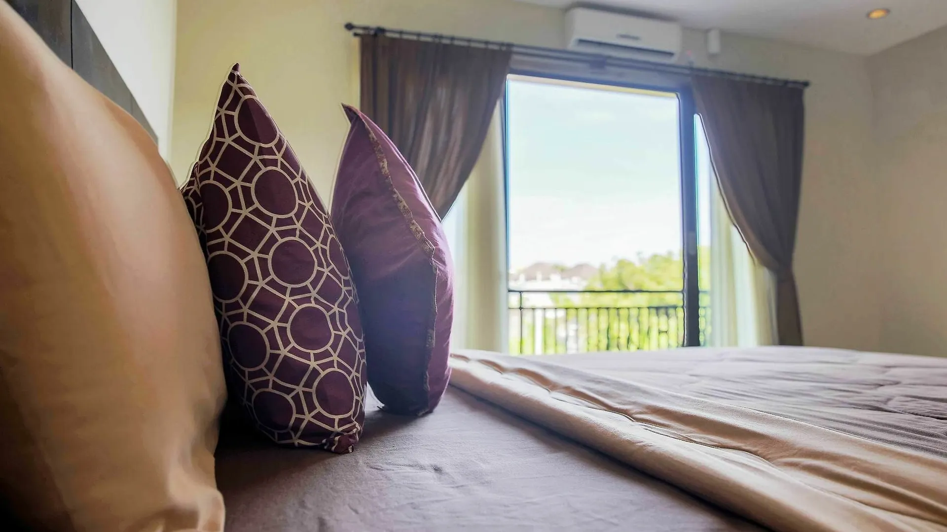 Legong Kirana Villas Kuta  Indonesia