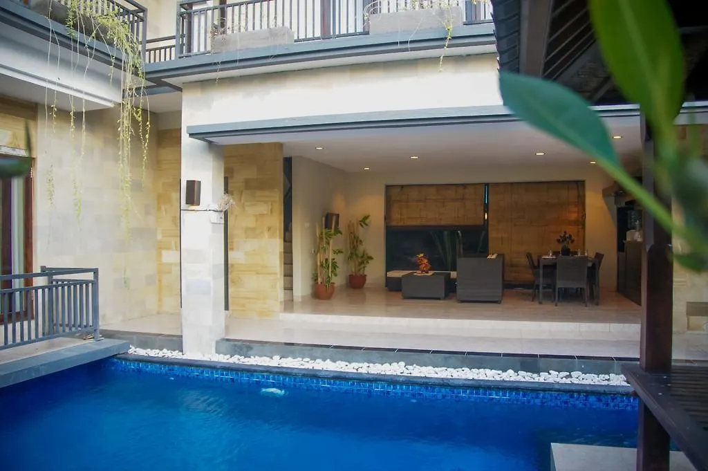 Legong Kirana Villas Kuta