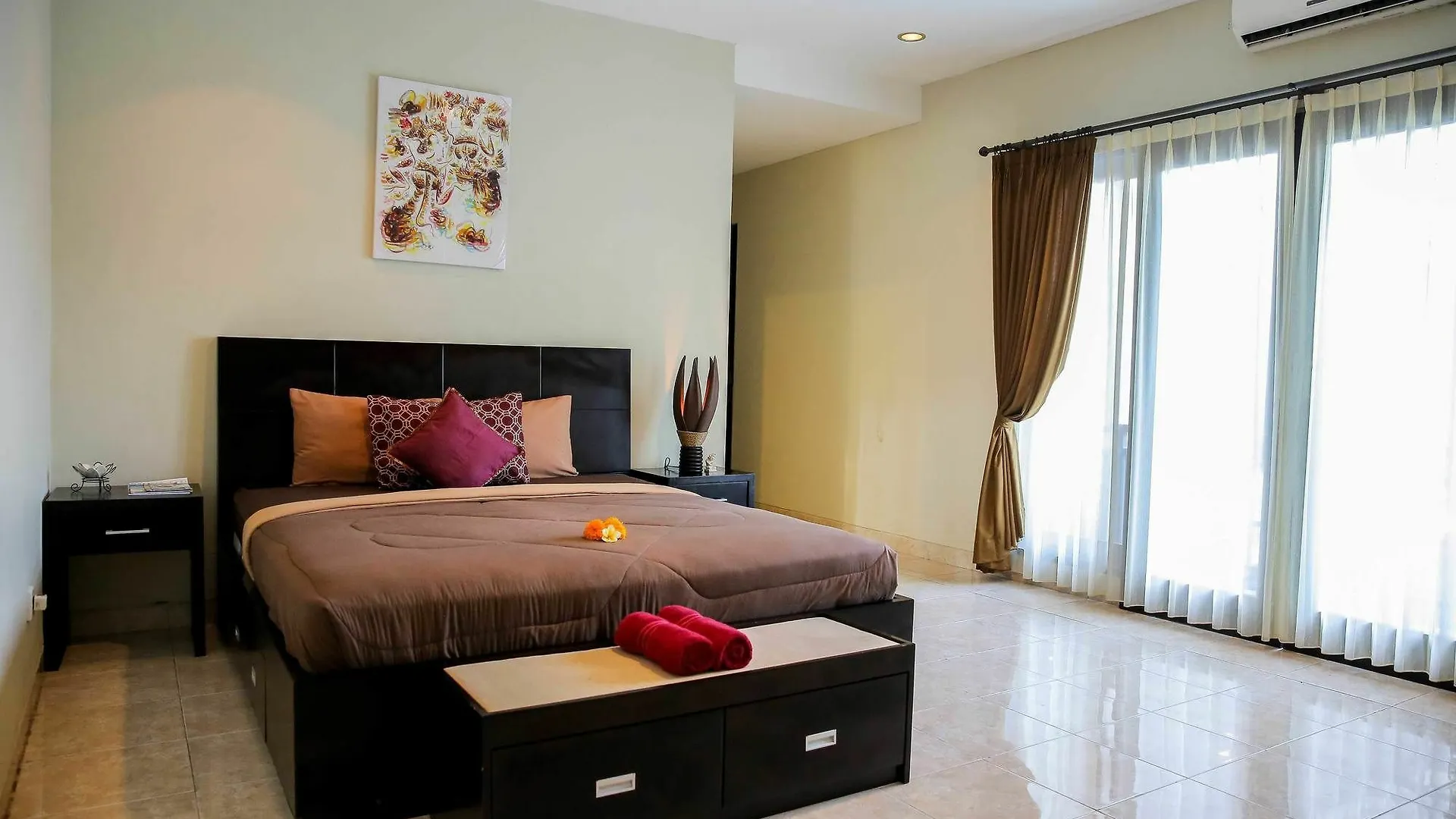 Legong Kirana Villas Kuta  Indonesia